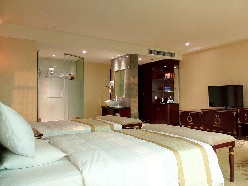 Guangzhou Li Gang Hotel גואנגג'ואו חדר תמונה