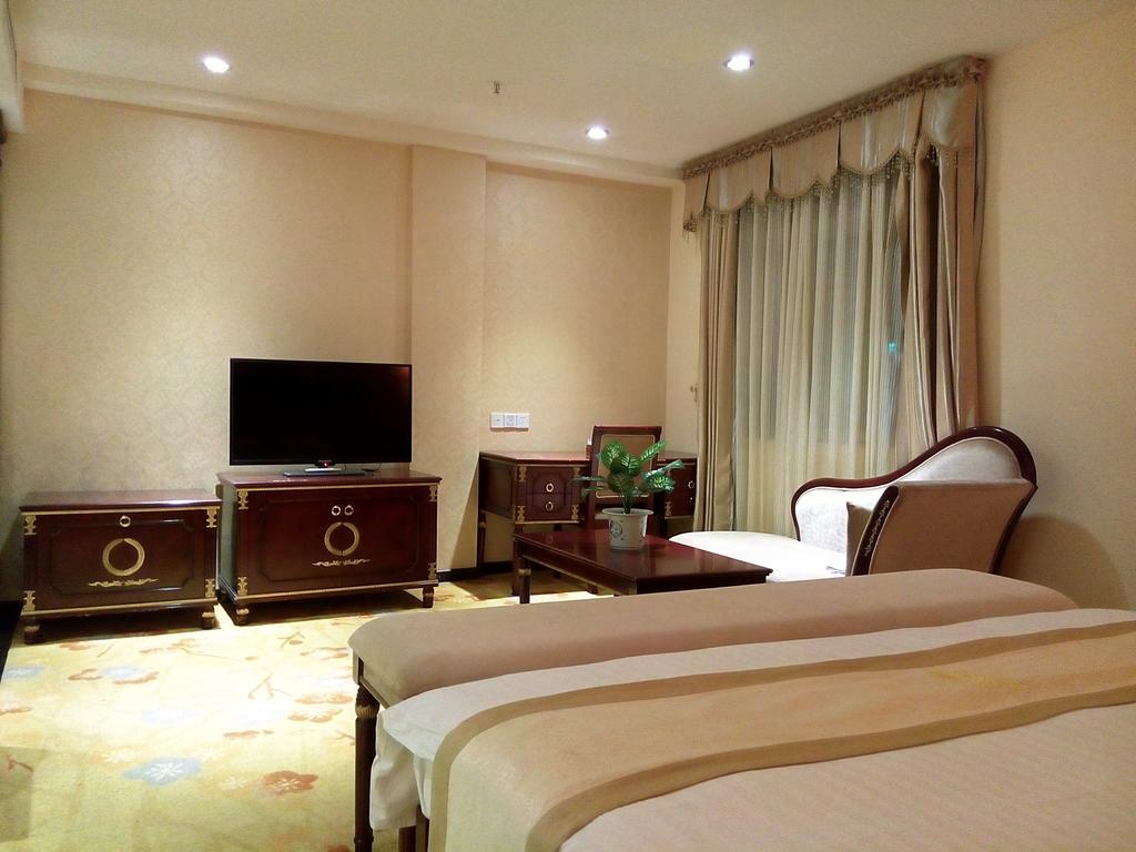 Guangzhou Li Gang Hotel גואנגג'ואו חדר תמונה